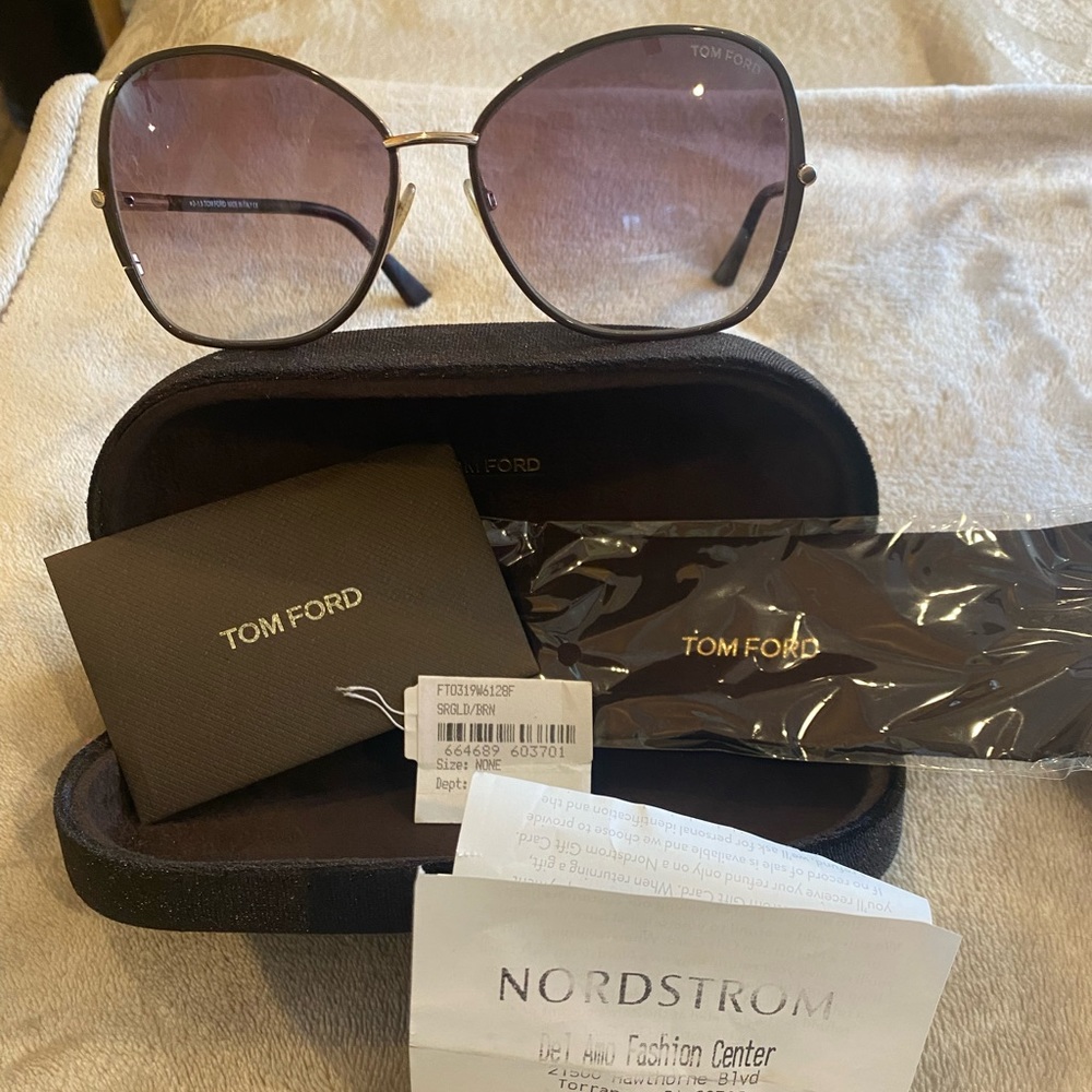 TOM FORD BROWN SUNGLASSES (new)